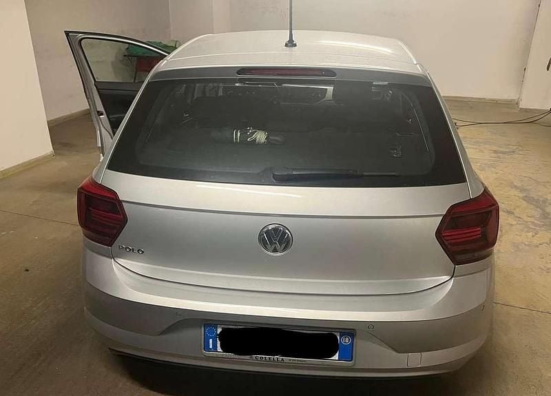 Usata VW Polo Comfortline 65 CV (47 kW) 2018 Grigio Berlina