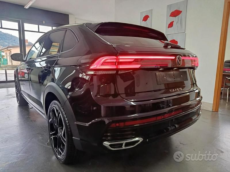 Nuova VW Taigo R-line 115 CV (84 kW) 2025 Nero SUV