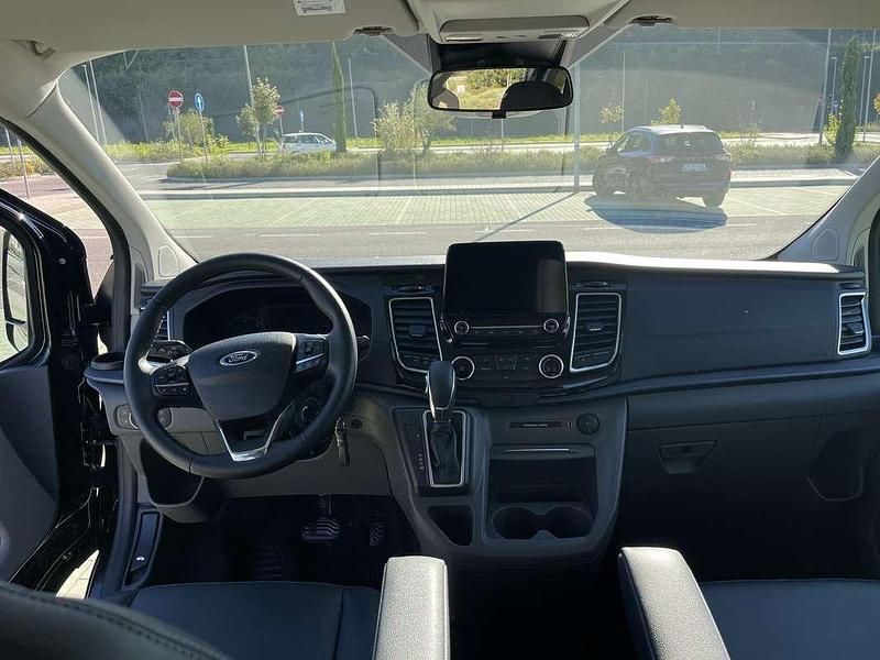 Usata Ford Tourneo Active 170 CV (125 kW) 2024 Nero Monovolume