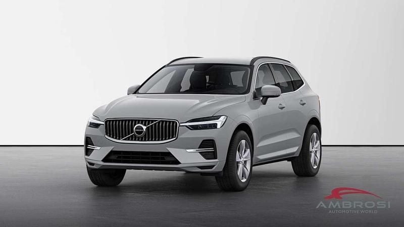 Nuova Volvo XC60 Core 250 CV (183 kW) 2025 Vapour grey SUV