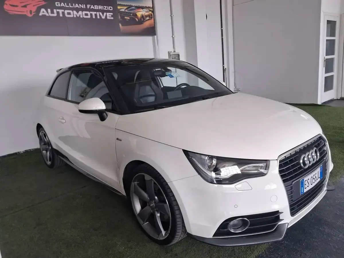 Usata Audi A1 Ambition 185 CV (136 kW) 2012 Bianco Utilitaria