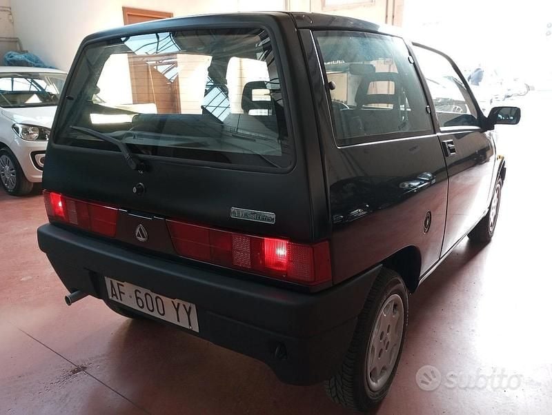 Usata Autobianchi Y10 54 CV (39 kW) 1995 Nero Utilitaria