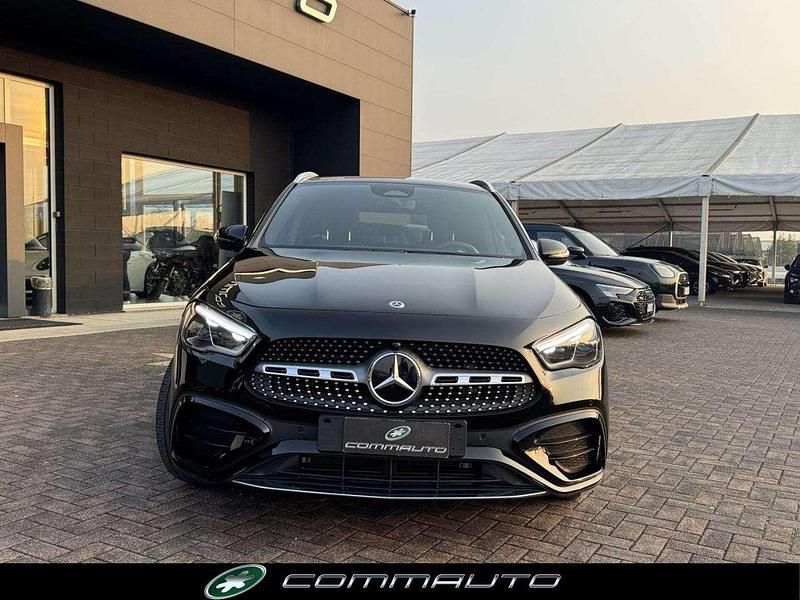 Usata Mercedes GLA200 Advanced Plus 150 CV (110 kW) 2025 Nero SUV