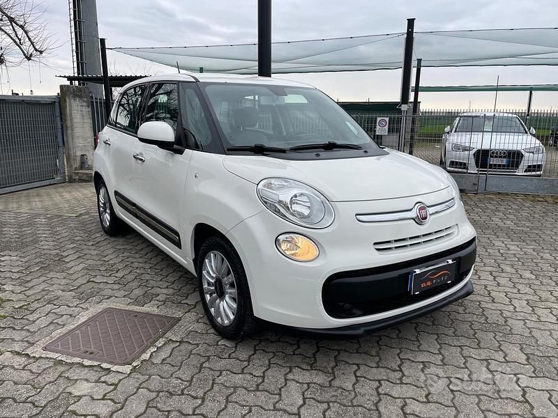 Usata Fiat 500L Pop Star 95 CV (69 kW) 2016 Bianco Monovolume