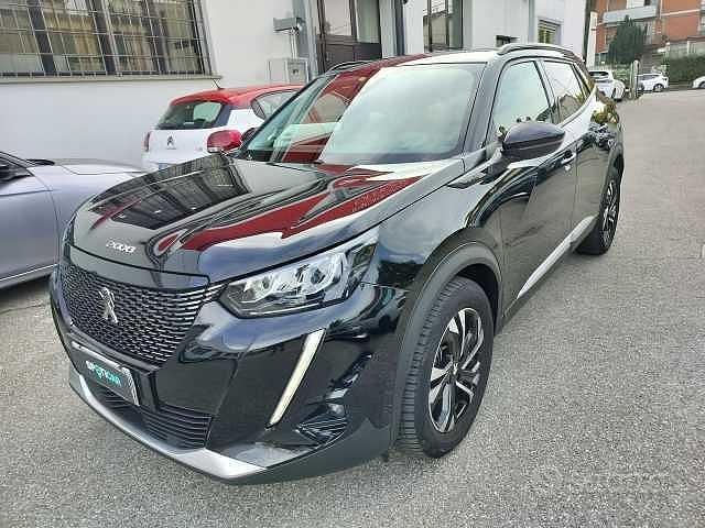 Usata Peugeot 2008 Allure 110 CV (80 kW) 2021 Nero SUV