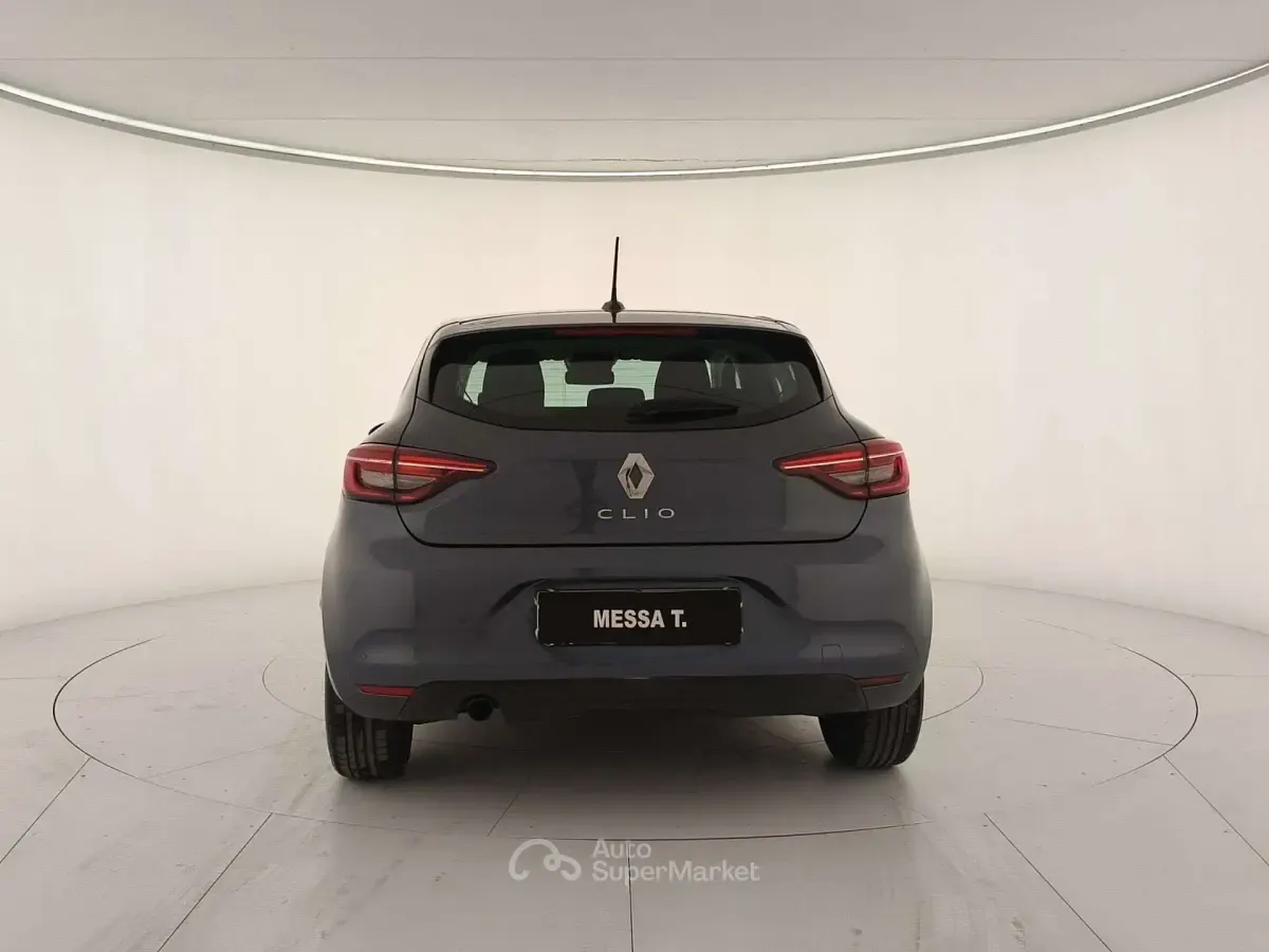 Usata Renault Clio V Evolution 101 CV (74 kW) 2022 Grigio scuro Berlina