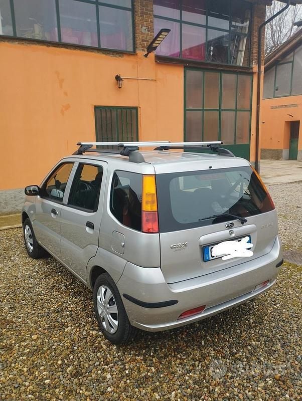 Usata Subaru Justy 2004 Grigio Utilitaria