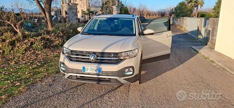 Marrone Usata 2024 VW T-Cross SUV | 22.500 € (Cara) - Immagine 1/4