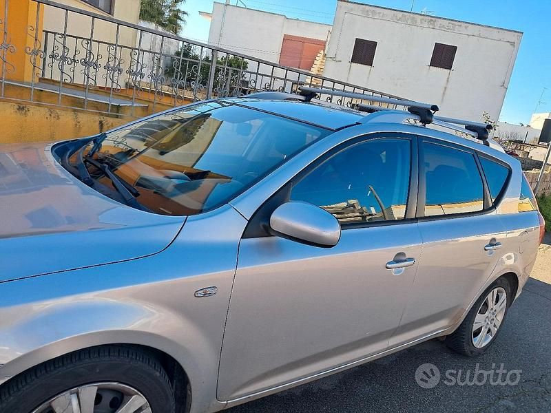 Usata Kia Ceed 115 CV (84 kW) 2012 Grigio Utilitaria