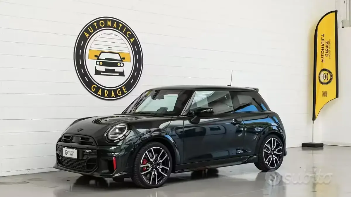 Usata Mini John Cooper Works 231 CV (169 kW) 2025 Utilitaria