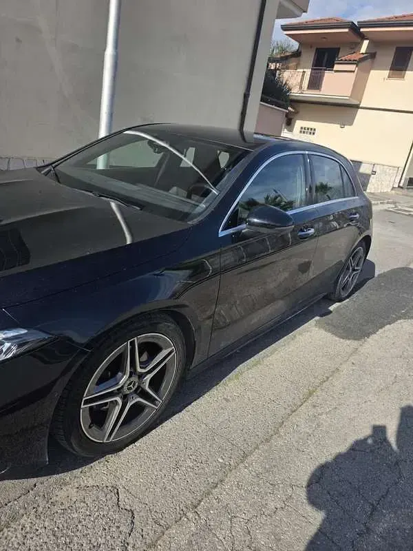 Usata Mercedes A200 AMG Line Premium Plus 150 CV (110 kW) 2023 Nero Berlina