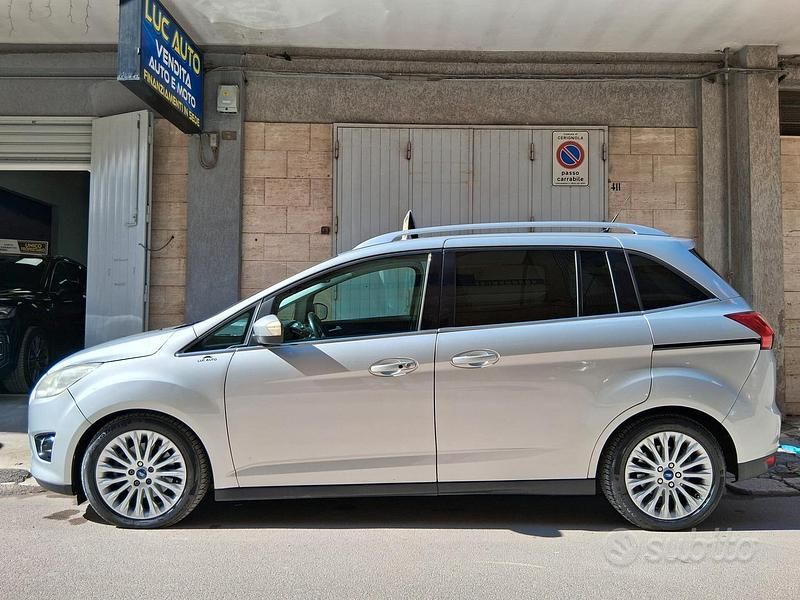 Usata Ford C-MAX Titanium 115 CV (84 kW) 2012 Grigio Monovolume
