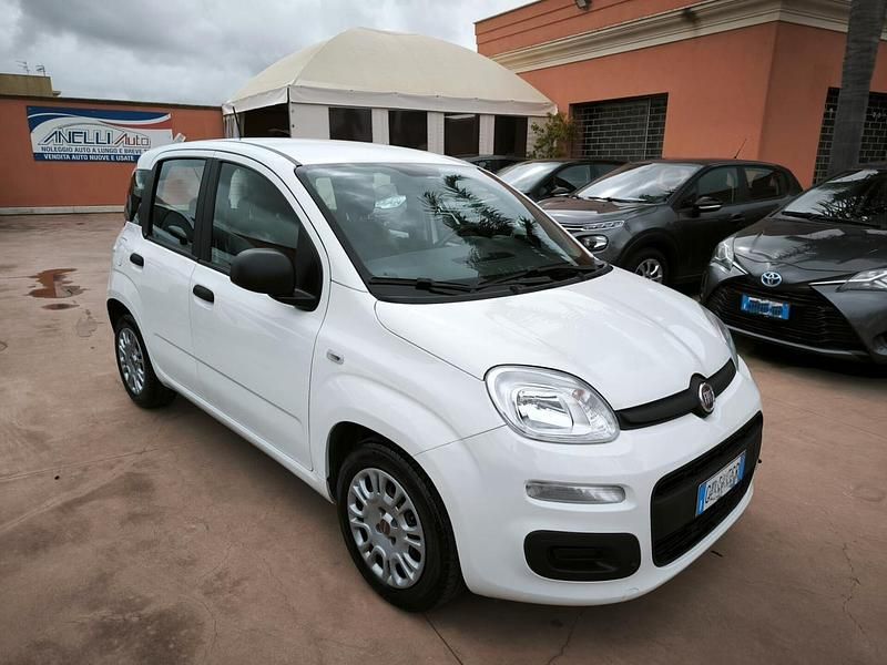 Usata Fiat Panda Cross Cross 69 CV (50 kW) 2021 Bianco Utilitaria