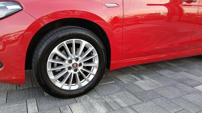 Usata Fiat Tipo Business 101 CV (74 kW) 2022 Rosso Berlina