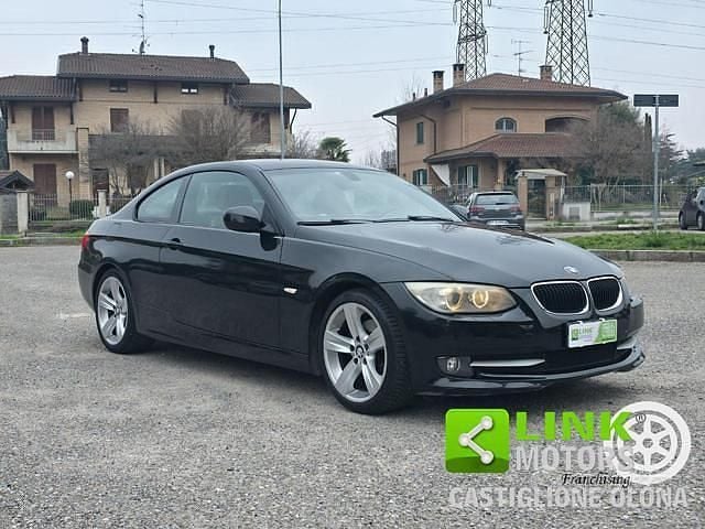 Usata BMW 320 M Sport 184 CV (135 kW) 2011 Nero Coupé