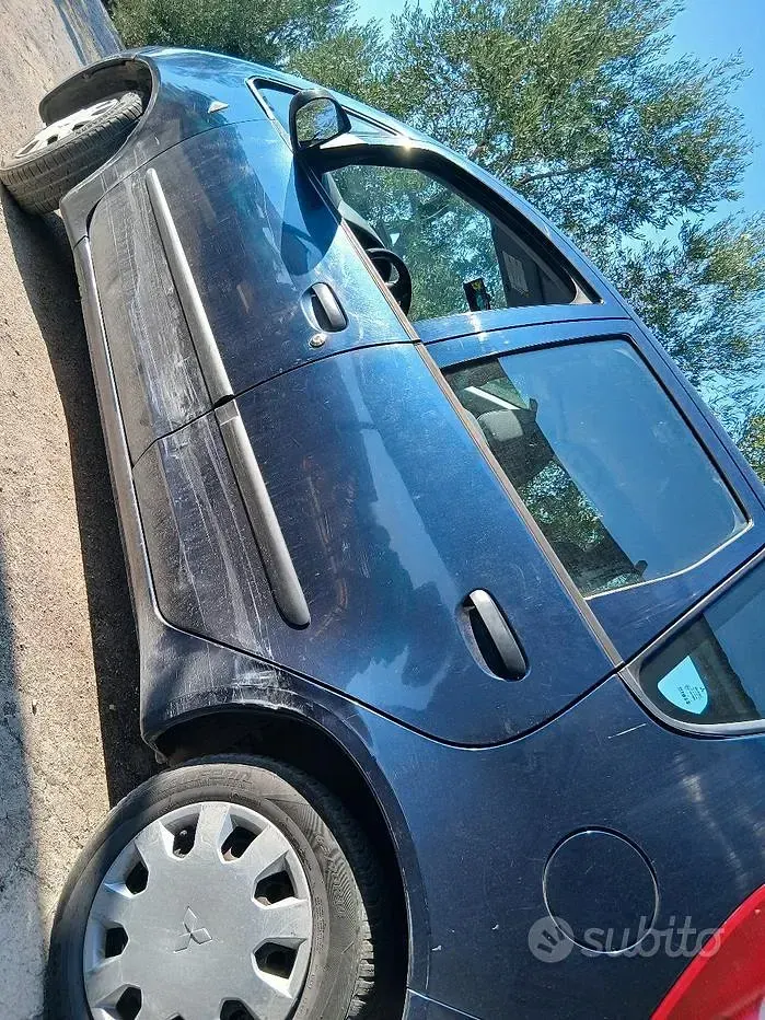 Usata Mitsubishi Colt 2005 Bluazzurro Utilitaria
