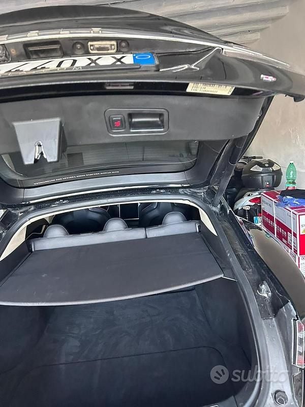 Usata Tesla Model S 133 kW (182 CV) 2014 Nero Utilitaria