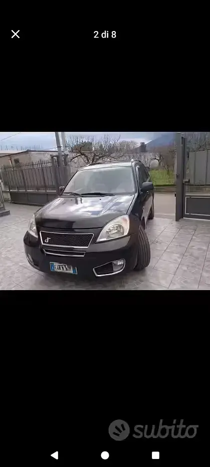 Usata DR DR5 128 CV (94 kW) 2010 Nero SUV