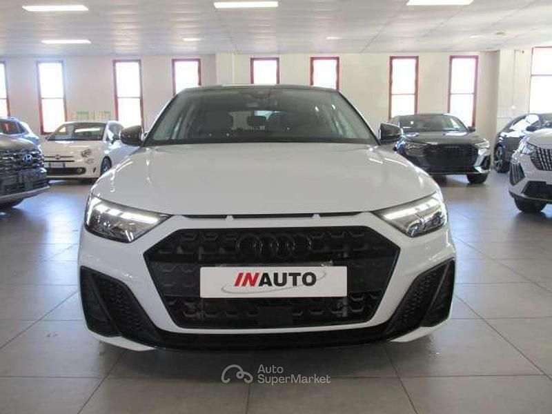 Usata Audi A1 Black Edition 116 CV (85 kW) 2025 Bianco SUV