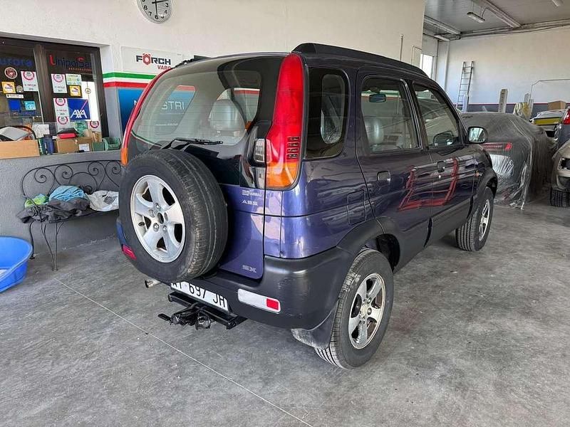 Usata Daihatsu Terios 86 CV (63 kW) 1998 Blu/azzurro SUV