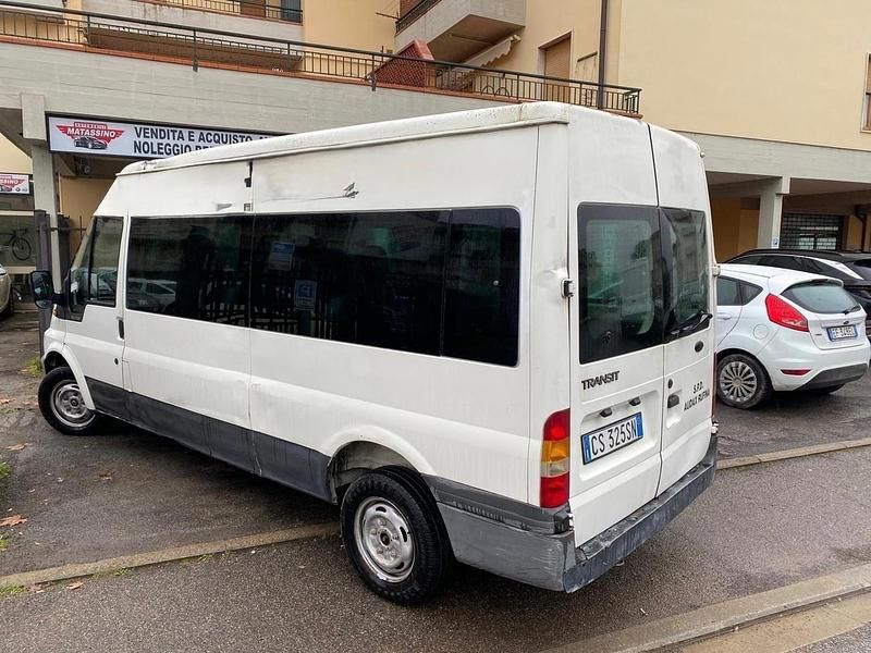 Usata Ford Transit 100 CV (73 kW) 2005 Bianco Station wagon