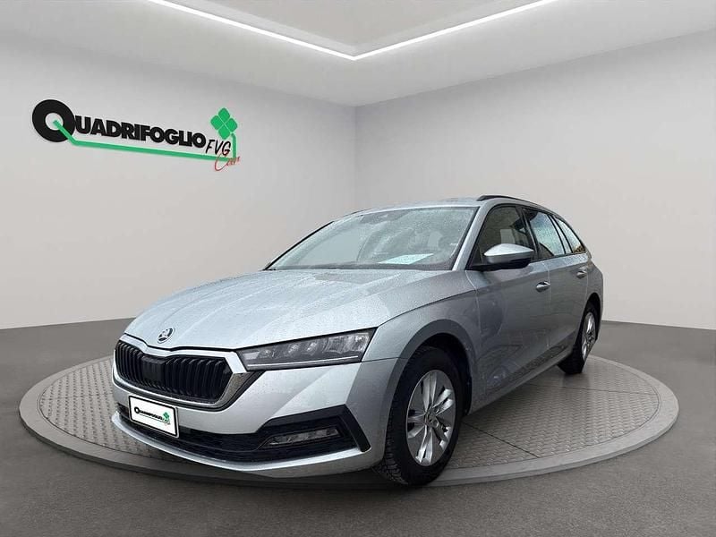 Usata Skoda Octavia Executive 150 CV (110 kW) 2021 Argento Station wagon