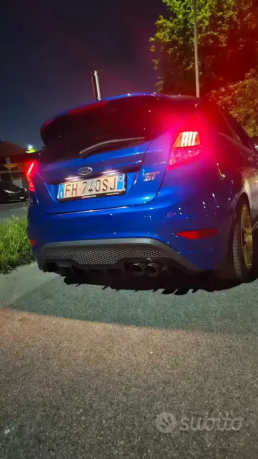 Usata Ford Fiesta ST 182 CV (133 kW) 2017 Blu Utilitaria