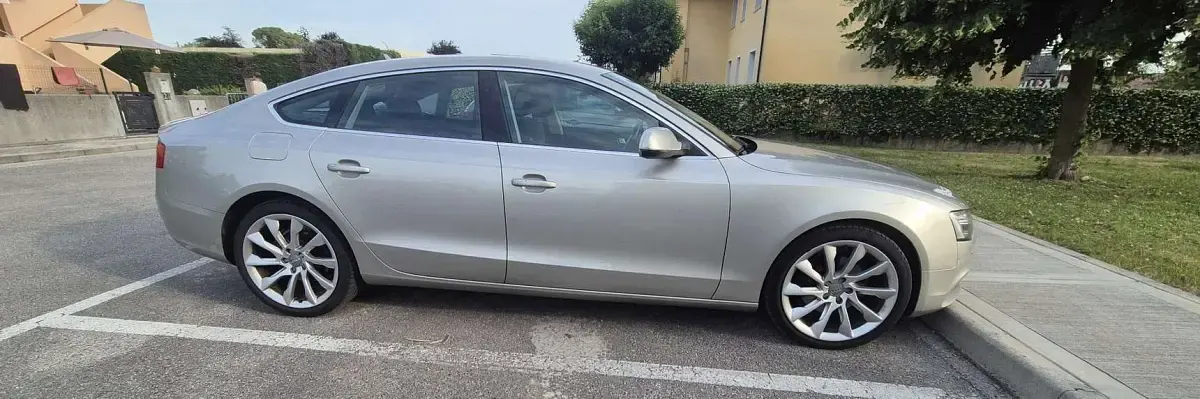 Usata Audi A5 Sportback Advanced Plus 177 CV (130 kW) 2013 Grigio Utilitaria