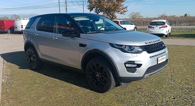 Usata Land Rover Discovery Sport HSE Luxury 180 CV (132 kW) 2017 Argento SUV