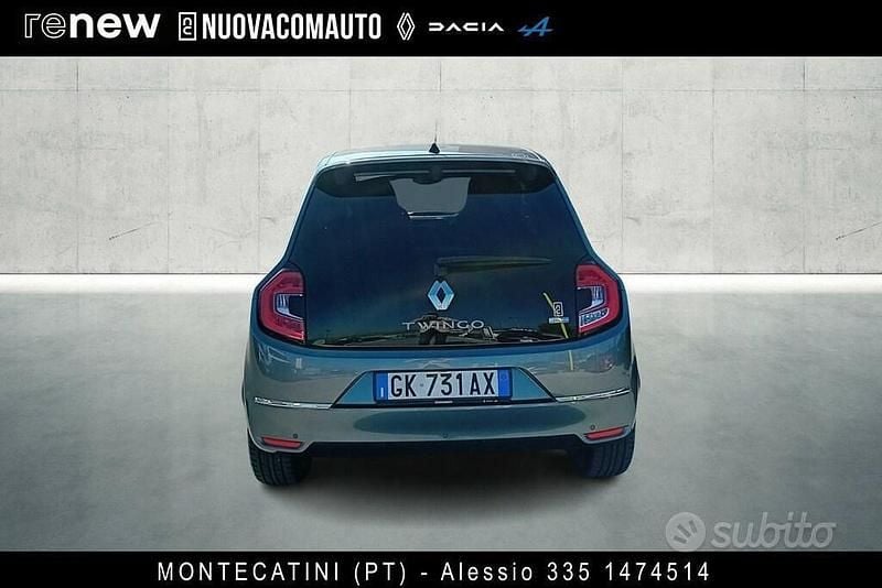 Usata Renault Twingo Urban Night 60 kW (82 CV) 2022 Grigio Utilitaria