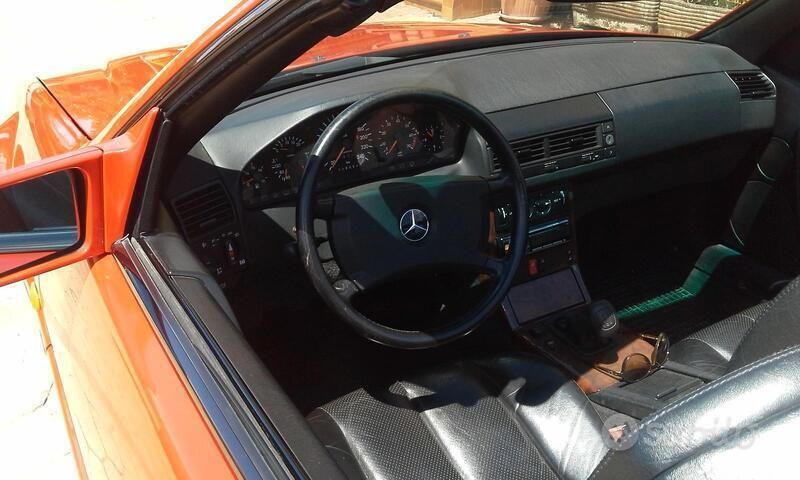 Usata Mercedes SL300 1989 Rosso