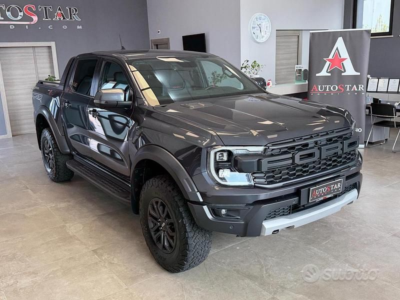 Usata Ford Ranger Performance Edition 210 CV (154 kW) 2024 Grigio Pick-up