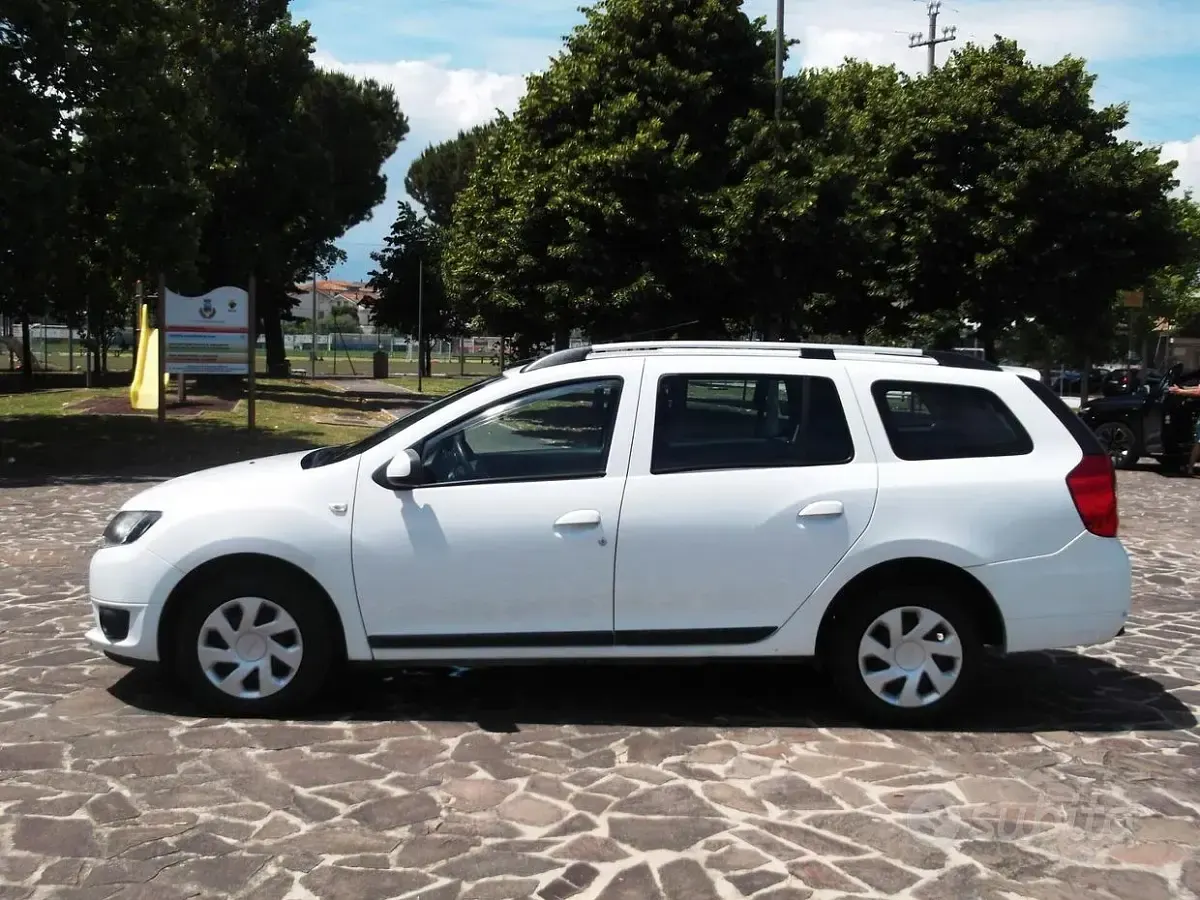 Usata Dacia Logan 72 CV (52 kW) 2015 Bianco Station wagon