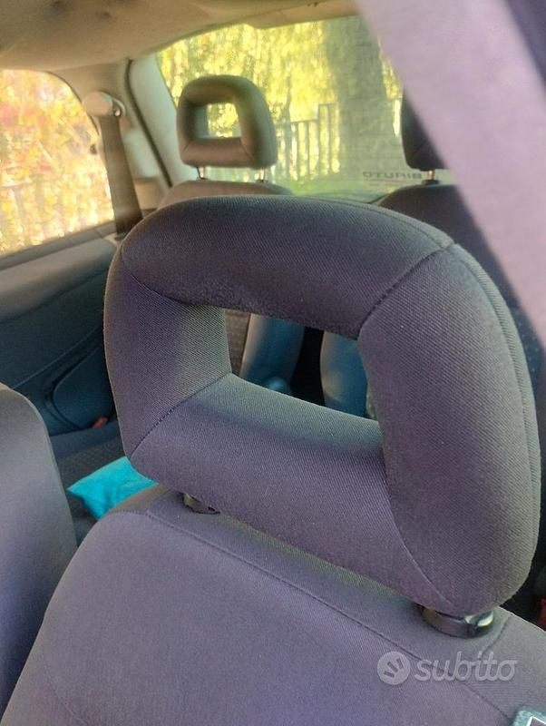 Usata Seat Alhambra 115 CV (84 kW) 2002 Grigio Monovolume