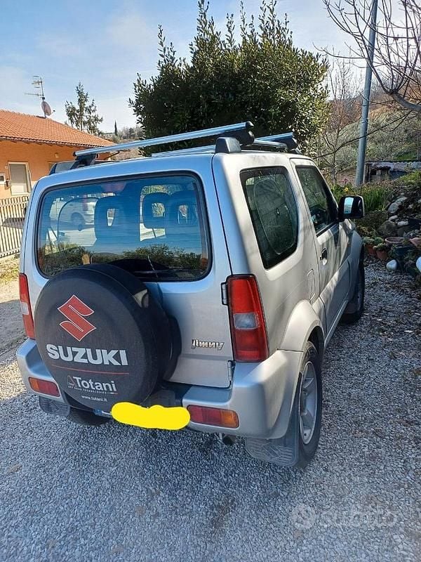 Usata Suzuki Jimny 2010 Grigio SUV