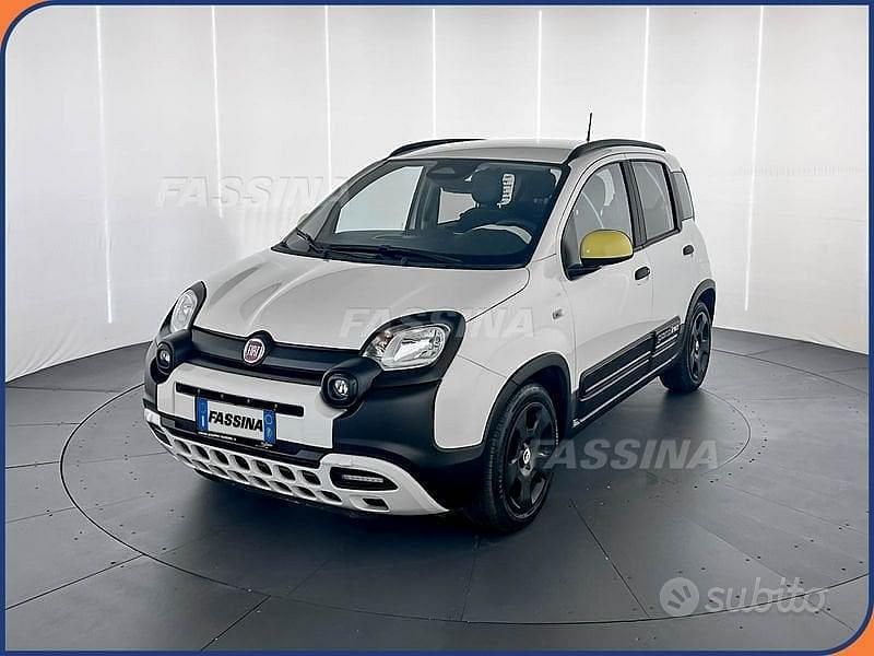 Usata Fiat Panda S 70 CV (51 kW) 2025 Bianco Utilitaria