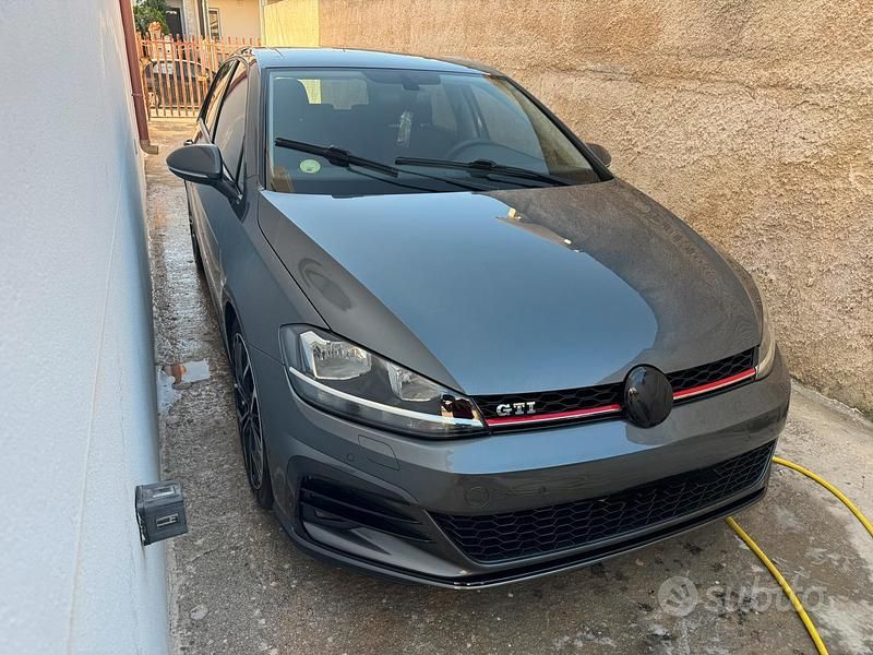 Usata VW Golf VII GTI 116 CV (85 kW) 2019 Grigio Berlina