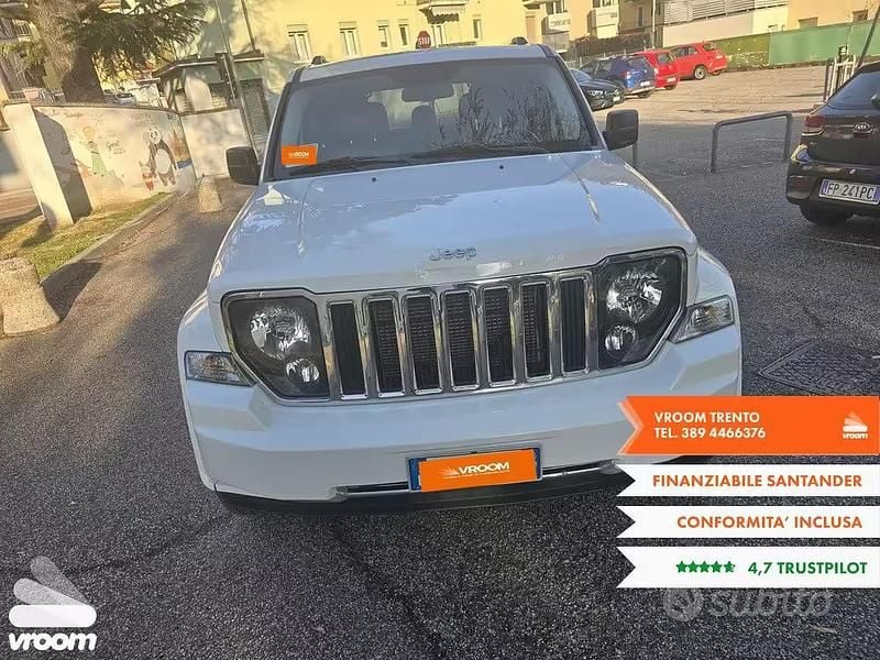 Usata Jeep Cherokee 199 CV (146 kW) 2012 Bianco SUV