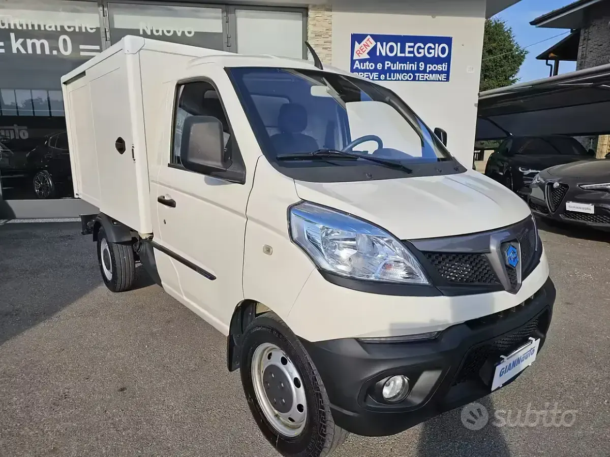 Usata Piaggio Porter 102 CV (75 kW) 2024 Bianco