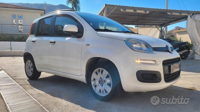 Usata Fiat Panda 75 CV (55 kW) 2012 Bianco Utilitaria