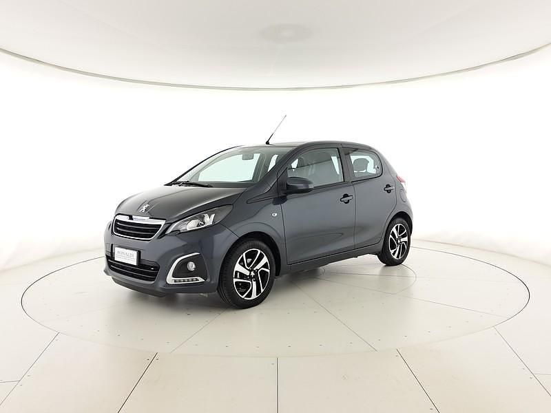 Grigio Usata 2021 Peugeot 108 Allure Tre volumi | 10.500 € (Buon prezzo) - Immagine 1/4