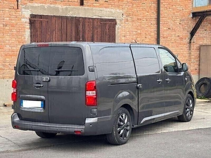 Usata Citroën Jumpy 135 kW (184 CV) 2021 Grigio Monovolume