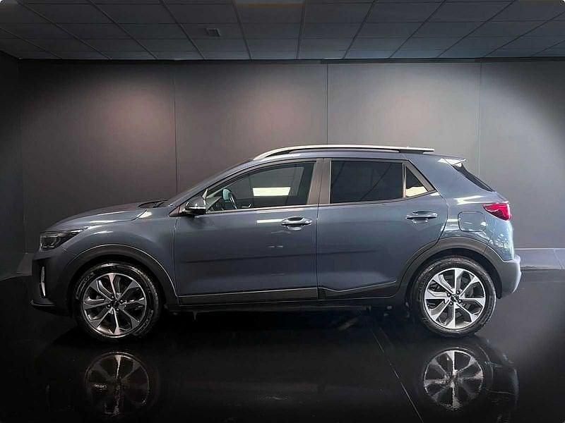 Usata Kia Stonic Style 100 CV (73 kW) 2023 Blu SUV