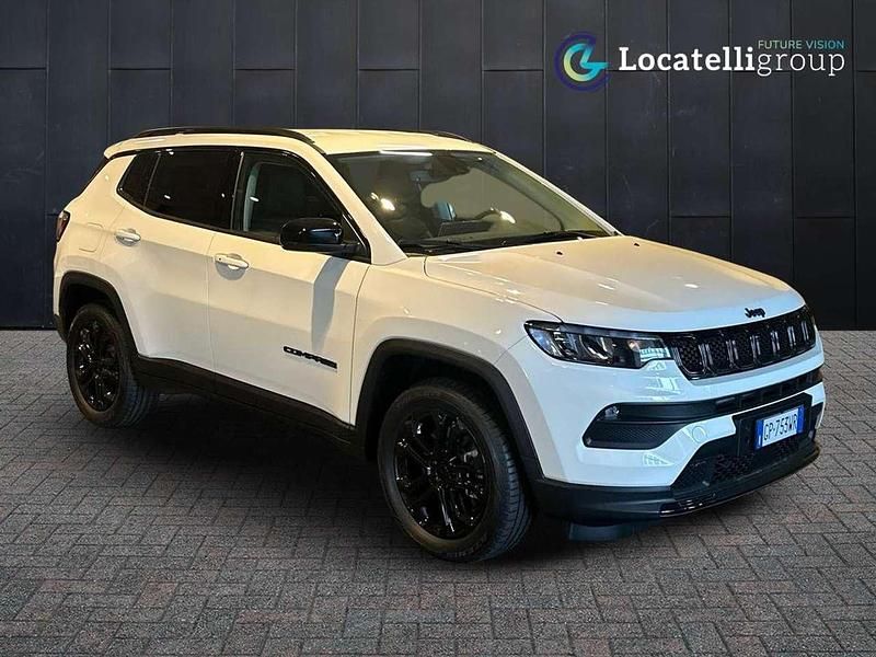 Alpine white Usata 2023 Jeep Compass Night Eagle SUV | 29.950 € (Molto cara) - Immagine 1/4