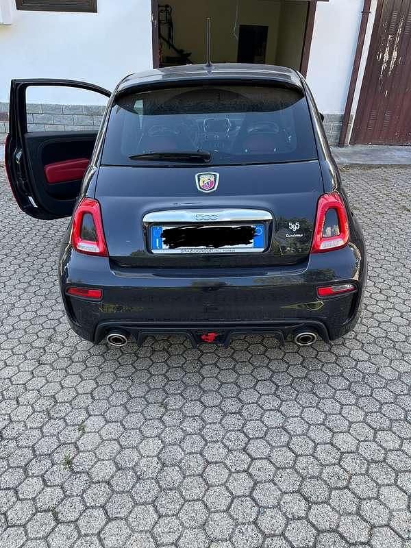 Usata Abarth 595 Turismo 165 CV (121 kW) 2018 Nero Utilitaria