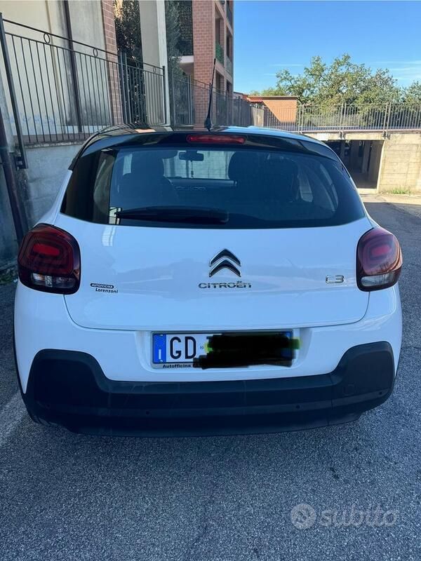 Bianco Usata 2020 Citroën C3 PureTech Due volumi | 10.000 € (Ottimo prezzo) - Immagine 1/4