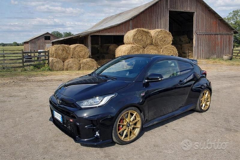 Usata Toyota Yaris 2021 Nero Utilitaria