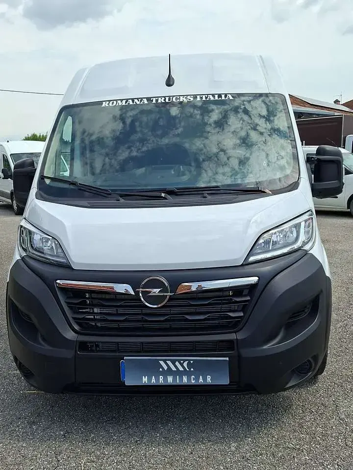 Usata Opel Movano S 140 CV (102 kW) 2024 Bianco Furgone
