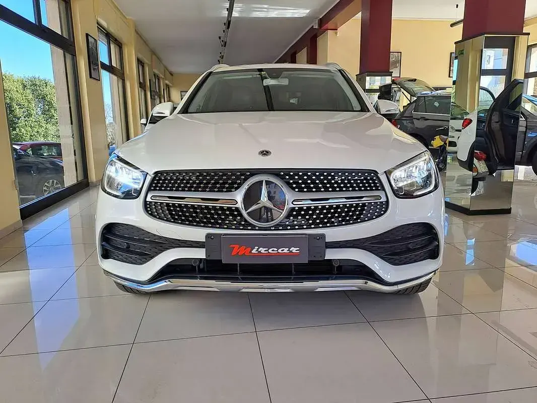 Usata Mercedes GLC220 Premium Plus 194 CV (142 kW) 2020 Bianco SUV