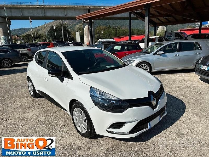 Usata Renault Clio IV Life 75 CV (55 kW) 2017 Bianco Berlina